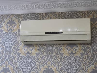 Gree 1 ton Ac | Split Ac | 9/10 Condition | Gas working | Good Cooling