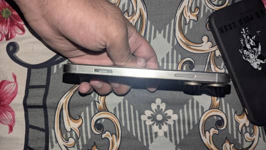 iPhone XR convert 13 pro