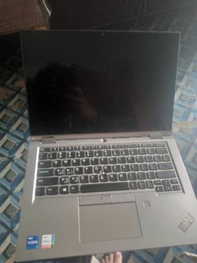 Lenovo think pad L13 yoga 16 GB RAM 512 GB hard