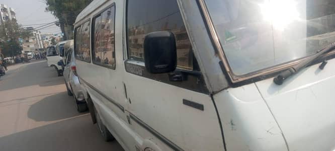 Mazda wegon 22cc 03333099088