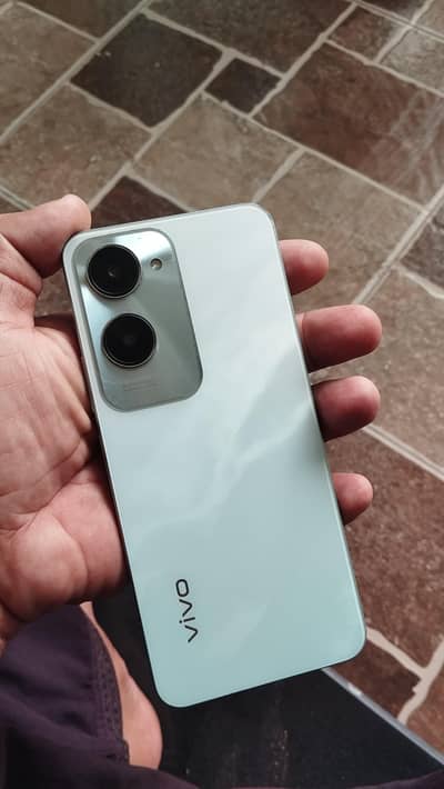 vivo y18 4gb 128gb
