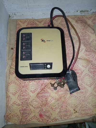 MZ Digital UPS / Inverter Pure Sinewave 1200VA (800W),