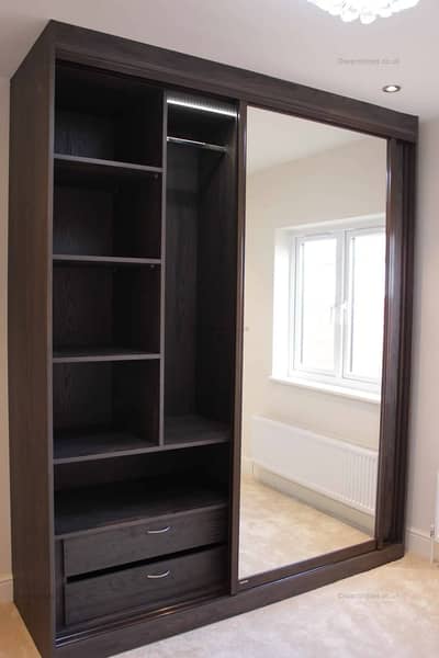 modernwardrobe/wardrobedesign/Pvc Wadrobe/Room wadrobe/Luxry wadrobe
