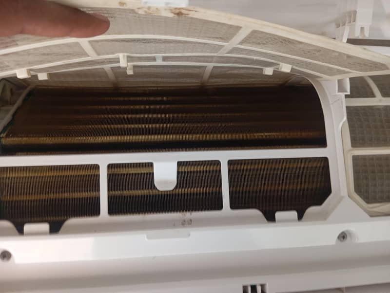 Split Air Conditioner 1