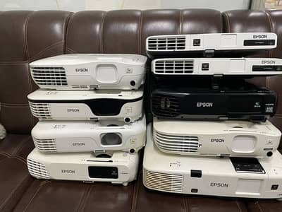 MULTIMEDIA PROJECTOR