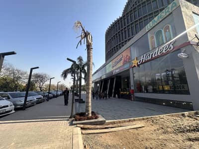 Corner Shop For Rent With Huge Outdoor Is Available For Rent