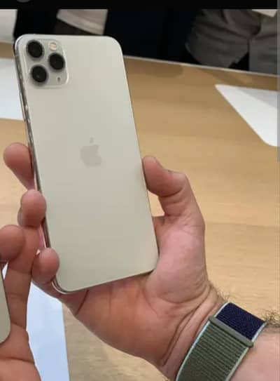Apple iphone 11promax 10/10 condition
