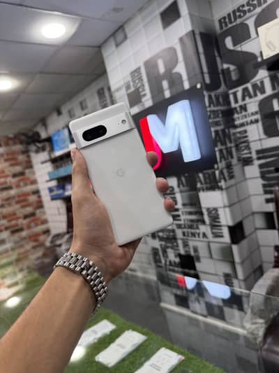 Google Pixel 7 - 8/128 GB 10/10 PTA Approved