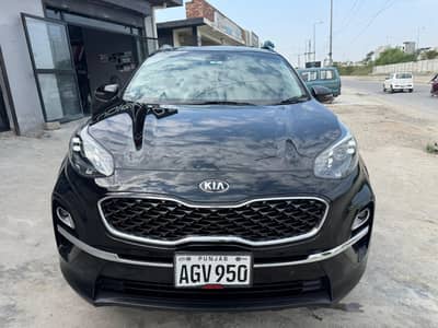 KIA SPORTAGE AWD with sunroof 1st owner 51900 Km Driven