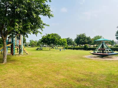 1 Kanal Hot Location Plot For Sale In Lake City Sector M2