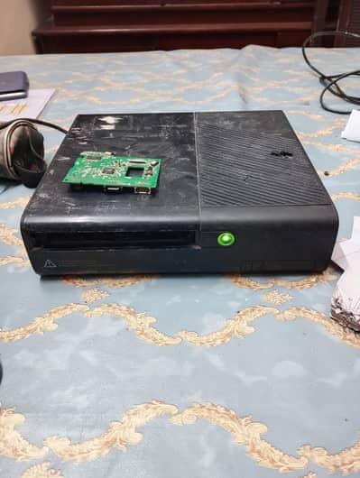 Xbox 360 FOR PARTS