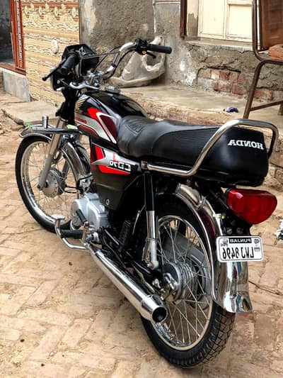 Honda CD 70 2006 model urgent for sale WhatsApp number 03102718652