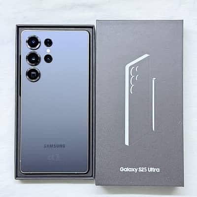 Samsung S25 ultra with box 10by10