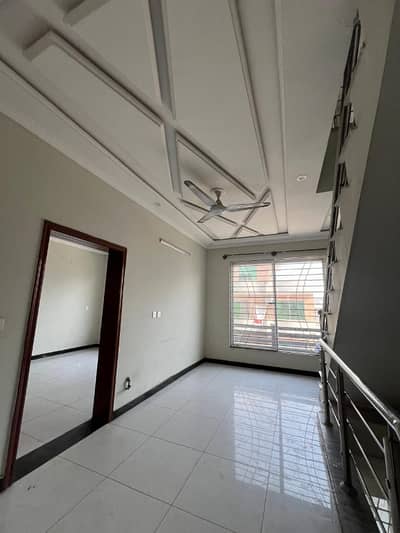 25x40 4 Marla Tile Flooring House Prime Location for rent in G-13