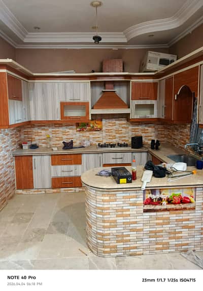 2 BED DD 2ND FLOOR PORTION AVAILABLE