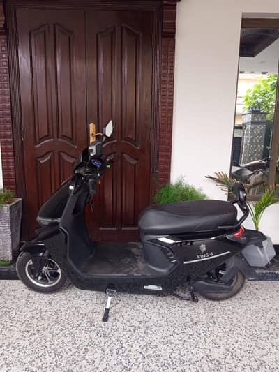 electric scooty