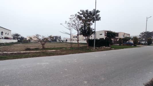 Near Park | 70 ft & 80 Ft Road Back | Direct With Meeting Deal