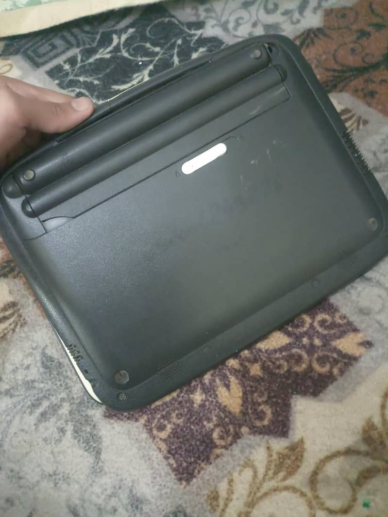 Mini Laptop+Tablet 4