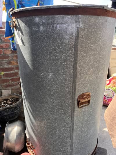 Parola-Wheat Storage Container