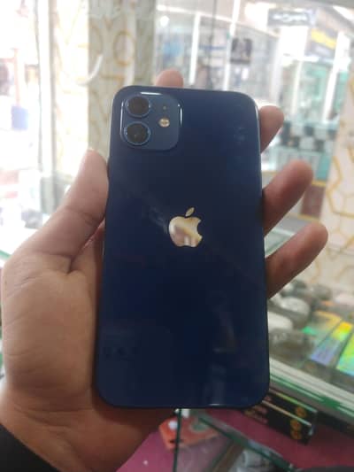 IPHONE 12