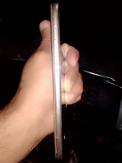 Samsung j4 panel change hai sim chhod deta hai aur koi masala Nahin ha