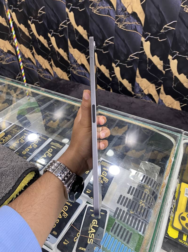 ipad Air5th generation 3