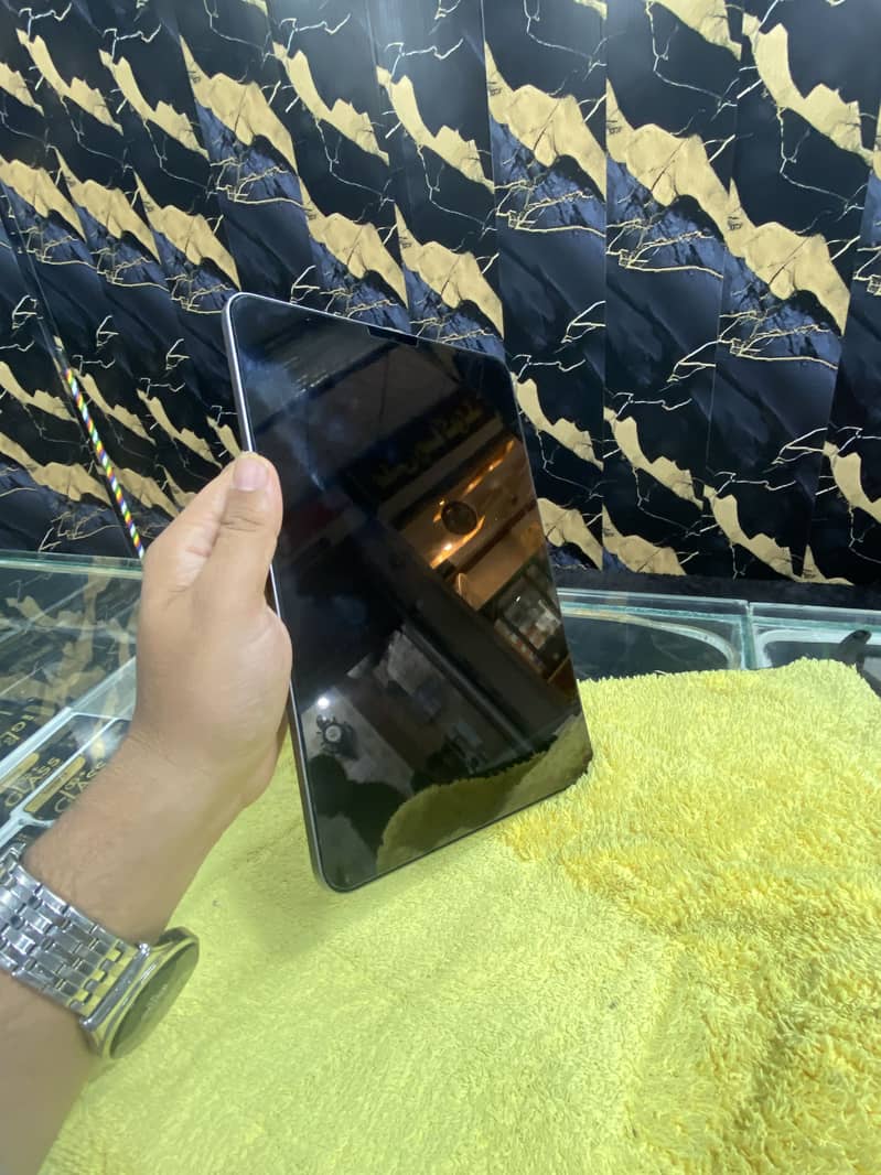 ipad Air5th generation 4