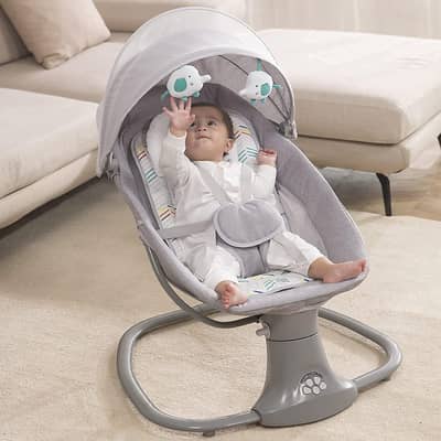 Mastela 3 in 1 multi functional SWING Bassinet