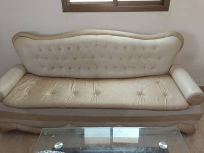 sofa set Available