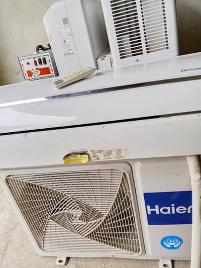 inverter Ac ek Ton me available h urgent rabta karen