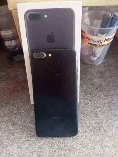 I Phone 7 Plus 128Gb  Pta provide with Box