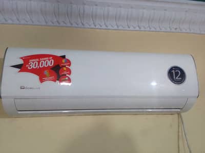Dawlance Invertor 1 Ton Split AC