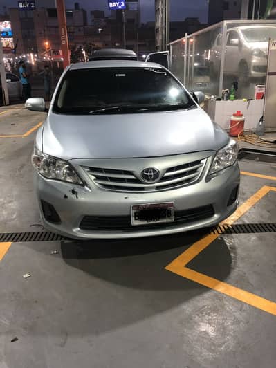 Toyota Corolla Gli (Blueish Silver)