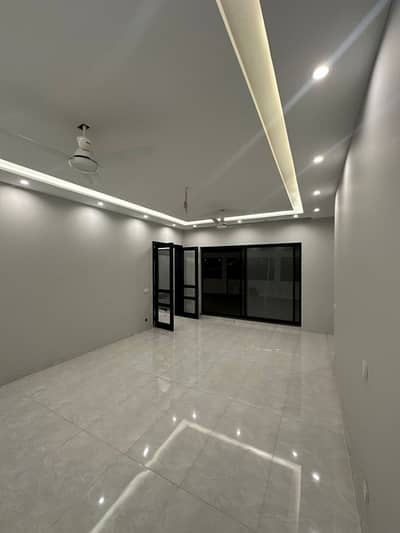 1 Kanal Upper Portion For Rent