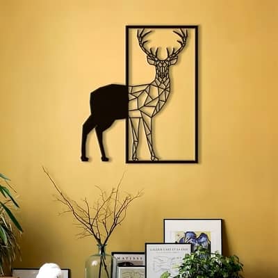 BLACK DEER WALL ART  ( 15.5×16 )