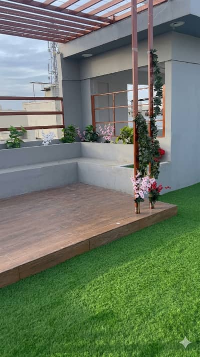 Roof Top Available For Cafe Restaurant