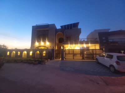 2 KANAL HOUSE WITH EXTRA LAND