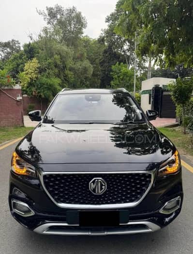 MG HS Trophy 2024 Model