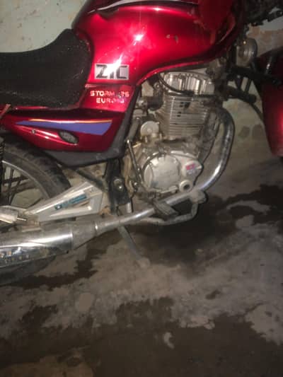 RAVI PAIGGIO STROM 125