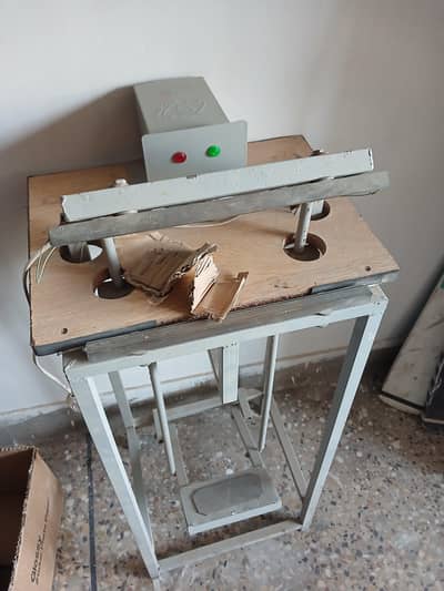 Foot Pedal Impulse Sealing Machine