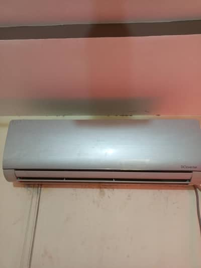 Haier DC inverter 1.5 ton heat and cool, 03235100342