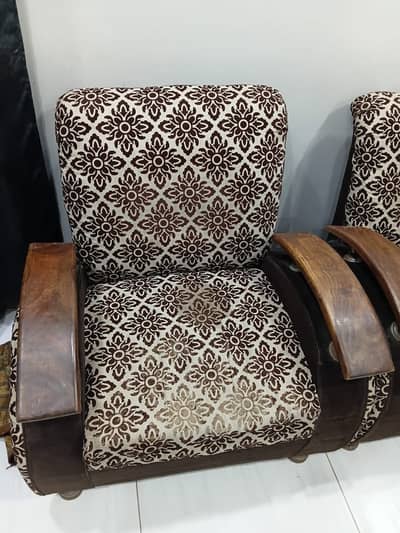 Four seater sofa set for sell