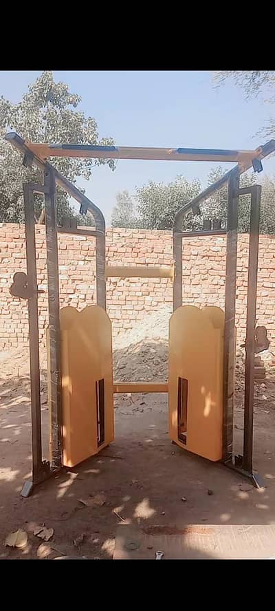 gym | leg machine |cable crossover