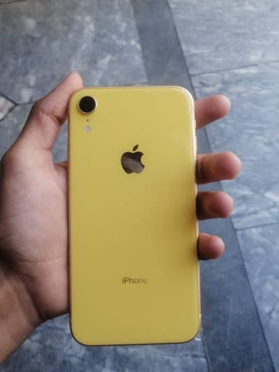 Apple iPhone XR