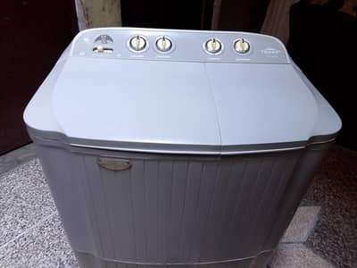 Boss Washing Machine with Dryer