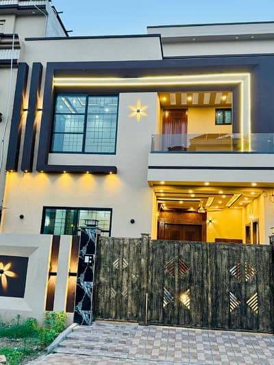 Prime Location House Of 5 Marla Available In Citi Housing Society