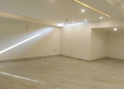 Affordable Building Of 4 Marla Is Available For sale