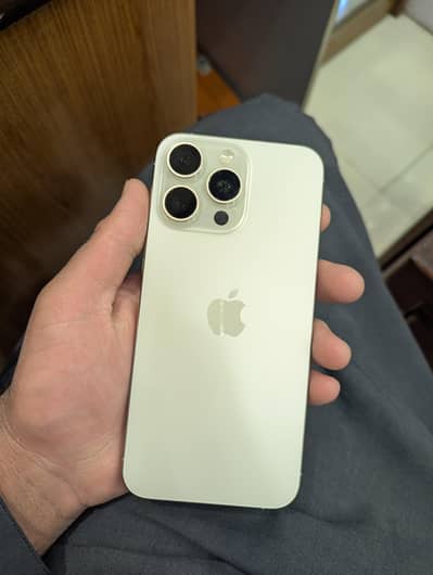 iPhone 15 pro max jv 256gb with box