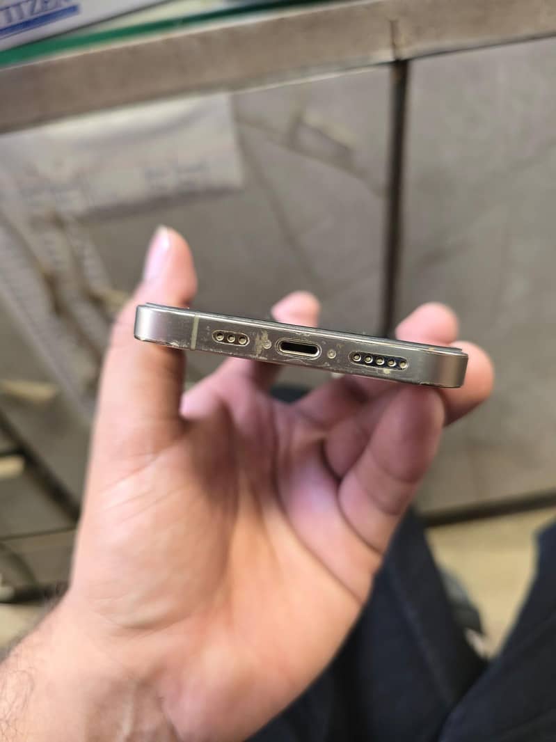 Excellent condition 4