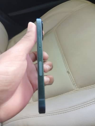 I phone 13jv battery 96 all ok mobile hai price final hai